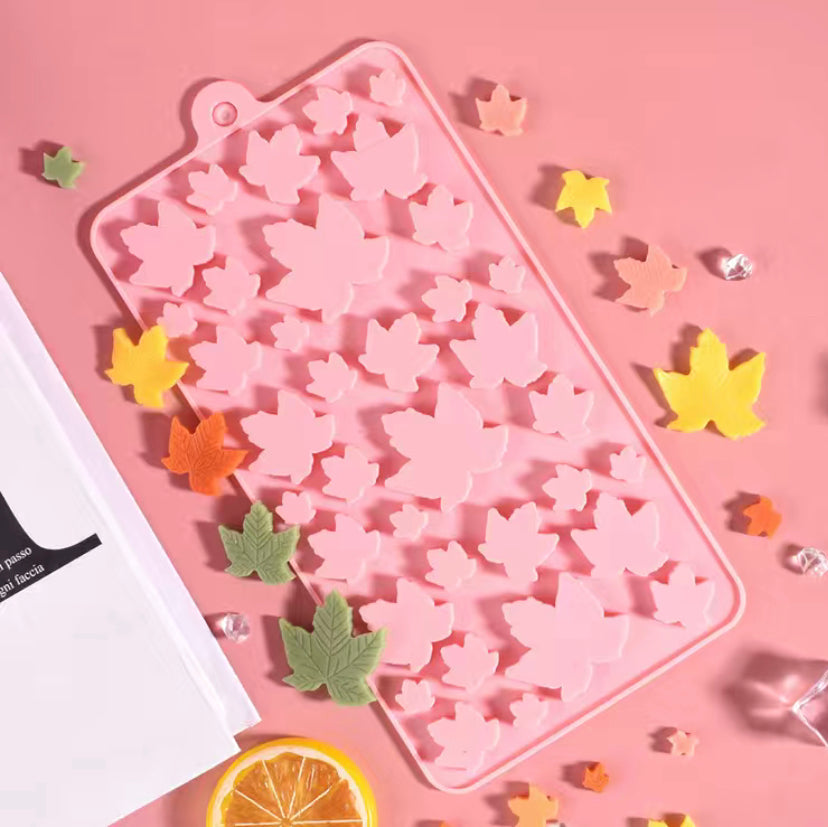 💥DISPONIBLE PRONTO💥 Maple Leaf Silicone Mold