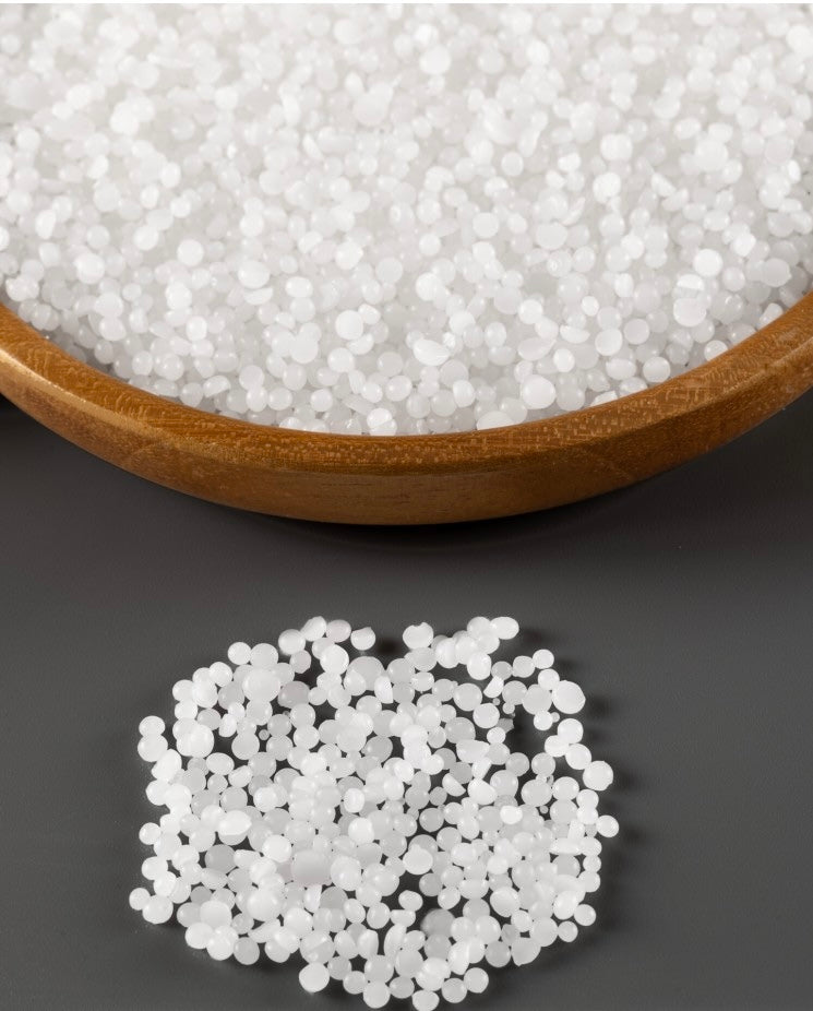 P9058 Paraffin 58/60 (Pastille) Pillar