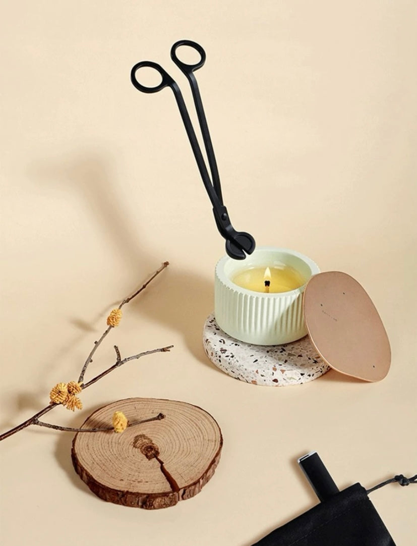 Candle wick trimmer