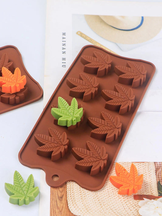 Cannabis Leaf Shape Silicone Mold