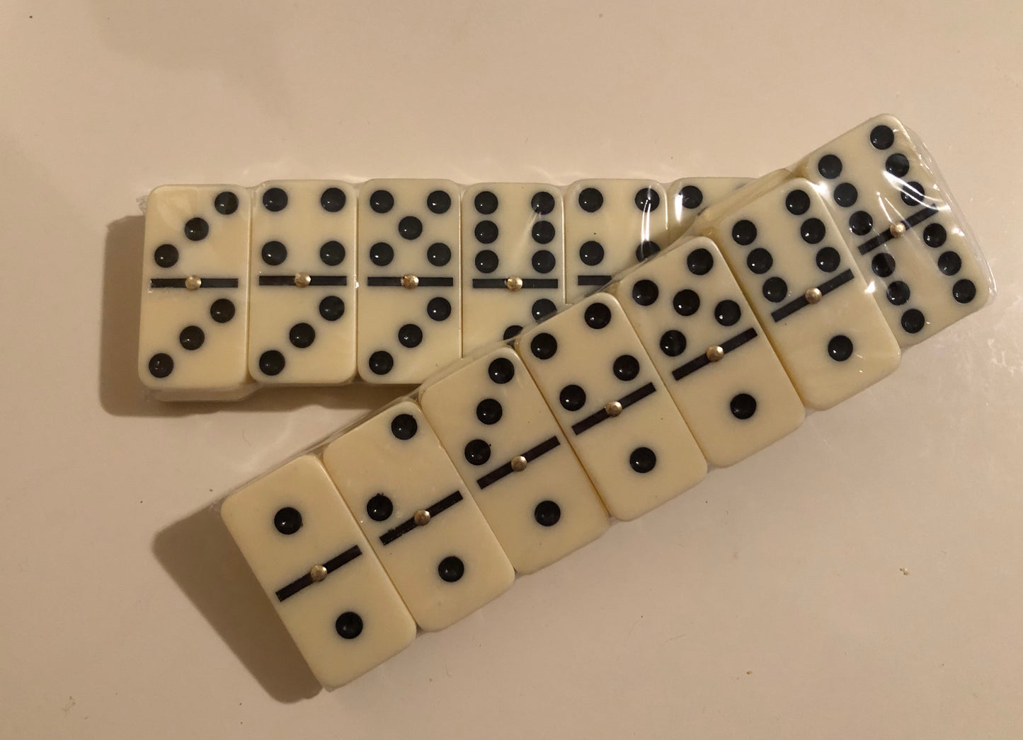 Dominoes Set of 28 Double 6 (Aero Plane)